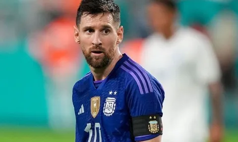 Chị gái Ronaldo mỉa mai Messi