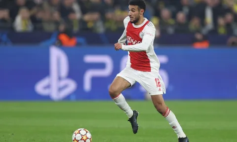 Chỉ ra hình mẫu, tân binh 0 đồng báo tin mừng cho Barca
