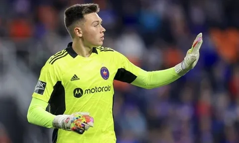 Boehly đàm phán trực tiếp, Chelsea chiêu mộ xong thần đồng