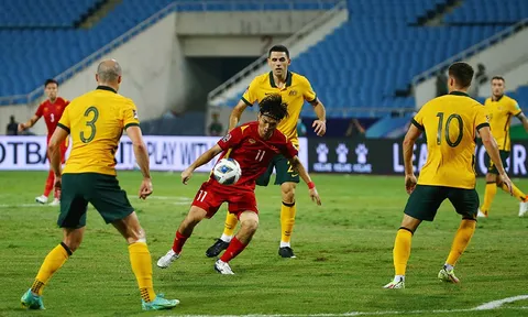 Thủ tướng Malaysia yêu cầu đội nhà học tập Việt Nam và Chelsea