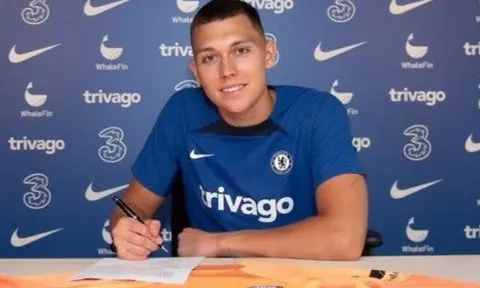 CHÍNH THỨC: Chelsea công bố tân binh thứ 4