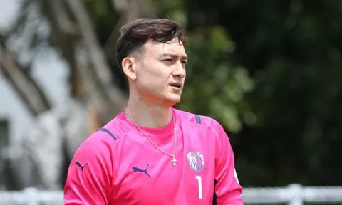 CHÍNH THỨC: Đặng Văn Lâm bắt chính trận đầu tiên cho Cerezo Osaka