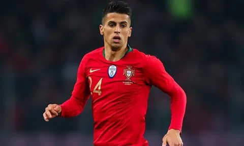 CHÍNH THỨC! Joao Cancelo dương tính COVID-19, sao M.U được triệu tập thay thế