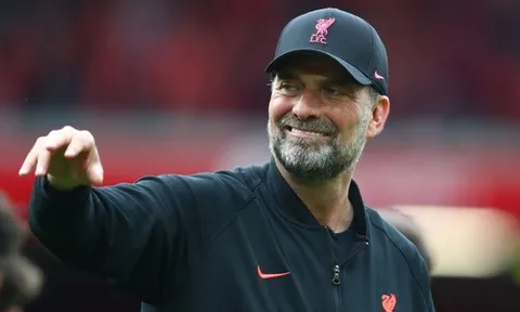 CHÍNH THỨC: Klopp đoạt giải danh giá "Sir Alex Ferguson Trophy"