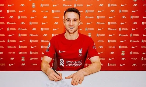 CHÍNH THỨC! Liverpool công bố chữ ký mới