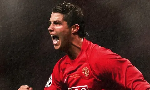 CHÍNH THỨC! Man Utd công bố số áo của Cristiano Ronaldo