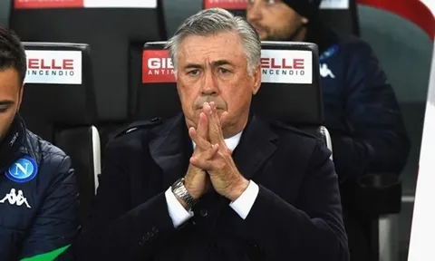 CHÍNH THỨC: Napoli sa thải HLV Carlo Ancelotti