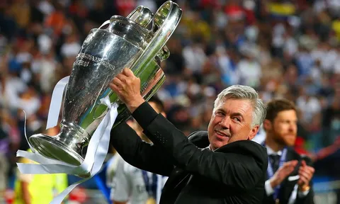 CHÍNH THỨC! Real công bố bản hợp đồng đầu tiên của triều đại Ancelotti