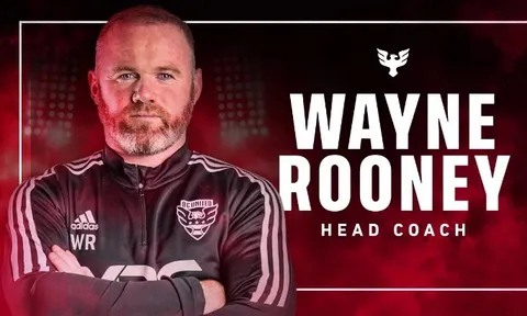 CHÍNH THỨC: Rooney ra mắt bến đỗ mới