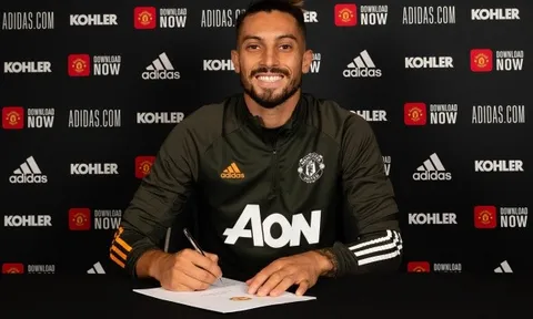 CHÍNH THỨC! Sau tất cả, Man Utd đón tân binh thứ 2 quá chất