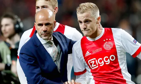 CHÍNH THỨC: Thầy cũ Van de Beek bị Bayer sa thải