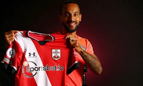 CHÍNH THỨC! Theo Walcott trở về mái nhà xưa