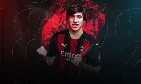 CHÍNH THỨC: Vượt qua Inter, Milan chiêu mộ thành công "Pirlo 2.0"