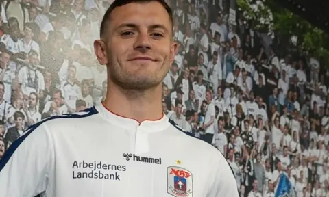 Wilshere chính thức có CLB mới