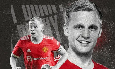 Choáng với số phút ra sân thật sự của Van de Beek ở Man Utd
