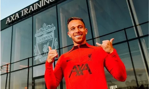 Chữ ký mới của Liverpool bị nghi ngờ