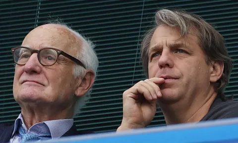 Chủ mới chốt tương lai chủ tịch Chelsea