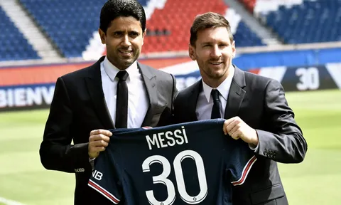 Chủ tịch PSG tuyên bố chắc nịch về Messi