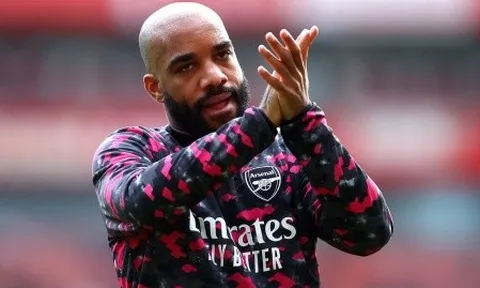 Chủ tịch và giám đốc đăng đàn, công khai muốn có sao Arsenal