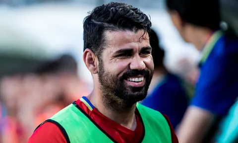 Chủ tịch xác nhận Diego Costa tự chào mời đến đội bóng