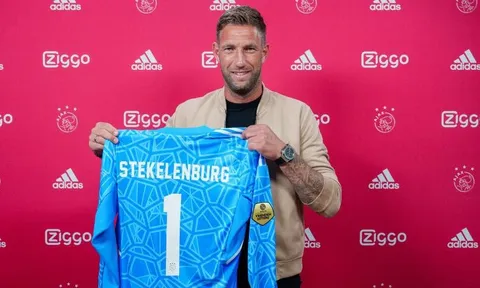 Chưa bán trụ cột, Ajax công bố tân binh mới