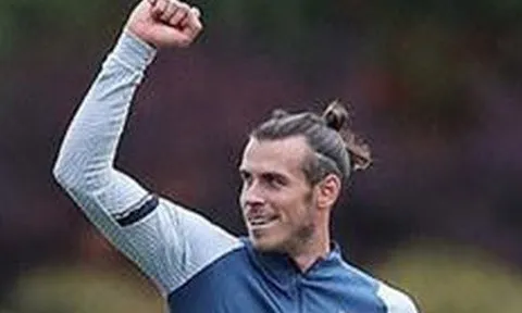 Chưa đá phút nào, Bale đã làm các đồng đội Tottenham choáng ngợp