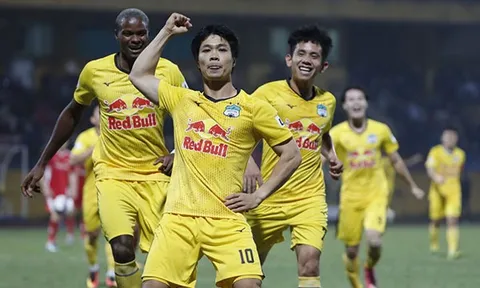 "Chưa thể xem HAGL là ứng viên số 1 cho ngôi vương V-League 2021"