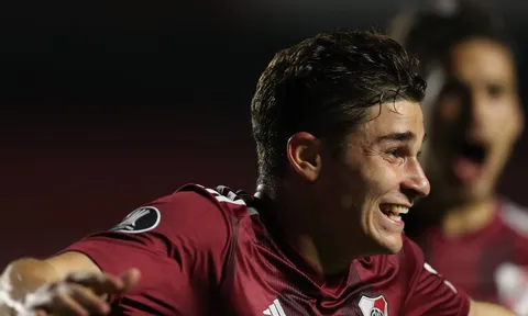 Chuyển nhượng 01/01: M.U sẵn sàng giải phóng HĐ tân binh; Griezmann tới Premier League?