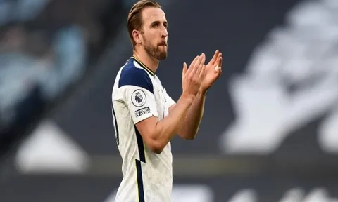 Bent hé lộ về phí chuyển nhượng và mức lương khủng của Harry Kane