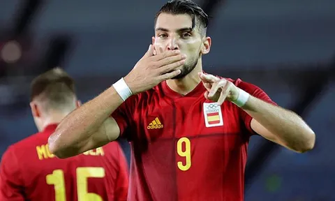 CLB Premier League xác nhận, Á quân Olympic chính thức đầu quân cho Sevilla