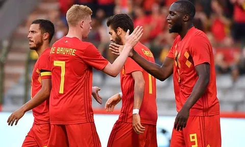 "Có béo đến đâu, cậu ta cũng sẽ huỷ diệt hàng phòng ngự đối phương"