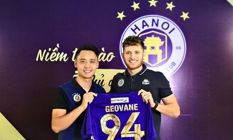 Cỗ máy lập siêu phẩm cập bến CLB Hà Nội, nhận mức lương "khủng" nhất V-League?