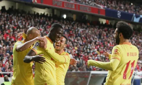'Cỗ máy tạt bóng' xuất hiện trong trận Liverpool 3-3 Benfica