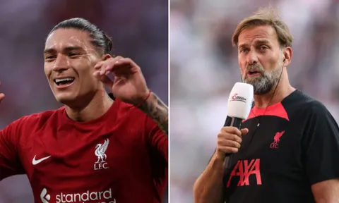 Phản ứng của Klopp khi Nunez làm câm lặng chỉ trích