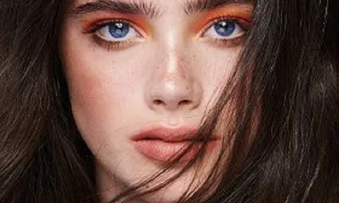 Con gái xinh đẹp, tài năng của Carragher