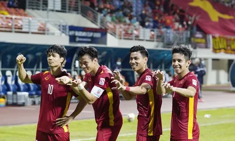 Công Phượng, Văn Toàn rơi khỏi tốp 5 đề cử Quả bóng Vàng Việt Nam 2021
