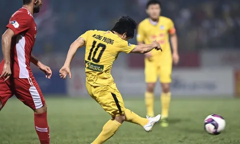 Công Phượng lên tiếng, HAGL vùi dập nhà đương kim vô địch V-League