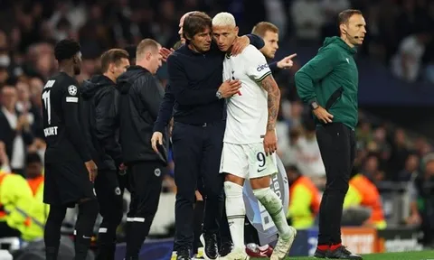 Conte báo tin xấu về Richarlison