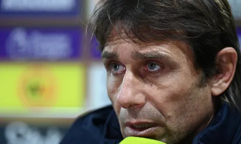 Conte: "Tôi xin lỗi nếu bản thân không kiềm chế được cảm giác thất vọng"