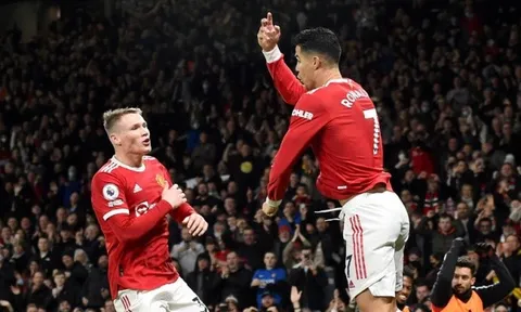 "Cristiano Ronaldo nên bị loại khỏi đội"