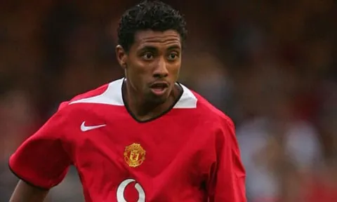 "Cú lừa thế kỷ" của Man Utd hết lời khen ngợi "bom xịt 52 triệu"