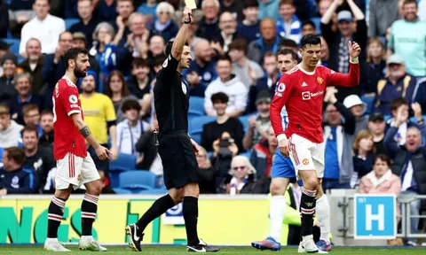 Cuộc đua Top 4 Premier League bớt một đối thủ, bước ngoặt điên rồ xảy ra