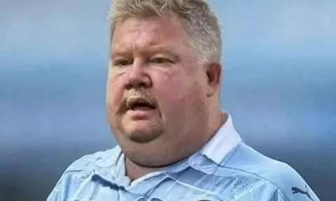 Cười té khói với loạt ảnh chế Man City hòa Liverpool