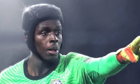 Cười té khói với loạt ảnh chế Premier League