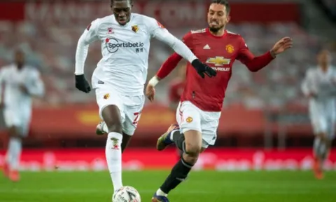 Cựu giám đốc kỹ thuật hé lộ Man Utd đã ở rất gần Ismaila Sarr