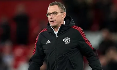 Cựu Pháo thủ khuyên Ralf Rangnick ra quyết định tàn nhẫn