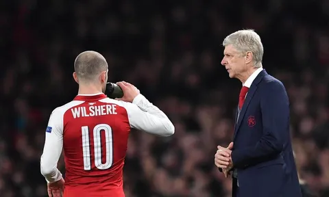 'Cựu thần đồng' Arsenal: 'Tôi vẫn luôn hỏi xin lời khuyên của thầy Wenger'