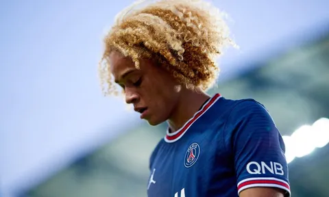Cựu thần đồng Barca sắp rời PSG
