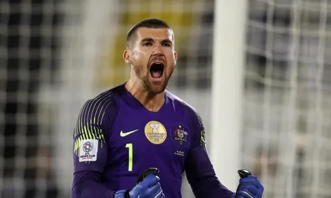 Cựu thủ thành Arsenal thán phục 1 điểm mạnh của ĐT Việt Nam