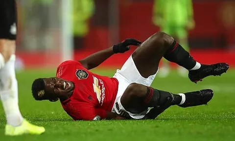 Pogba dính chấn thương nghiêm trọng, Man Utd lo sốt vó